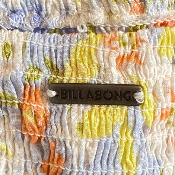 Billabong Floral Cropped Blouse with Smocked Bodice and Billow Sleeves - Picture 8 of 9